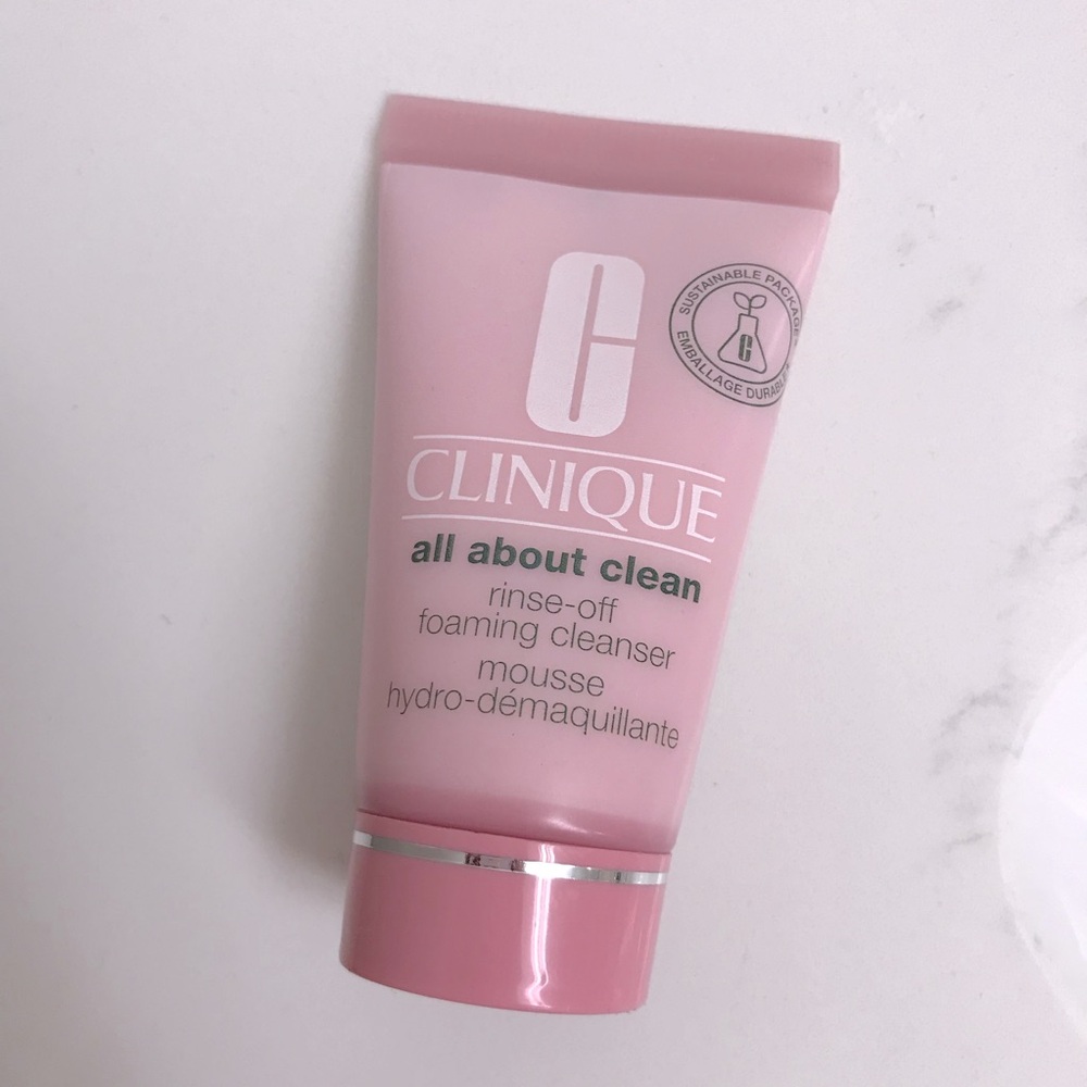 Clinique All About Cleanโข Rinse-Off Foaming Cleanser - Travel Size